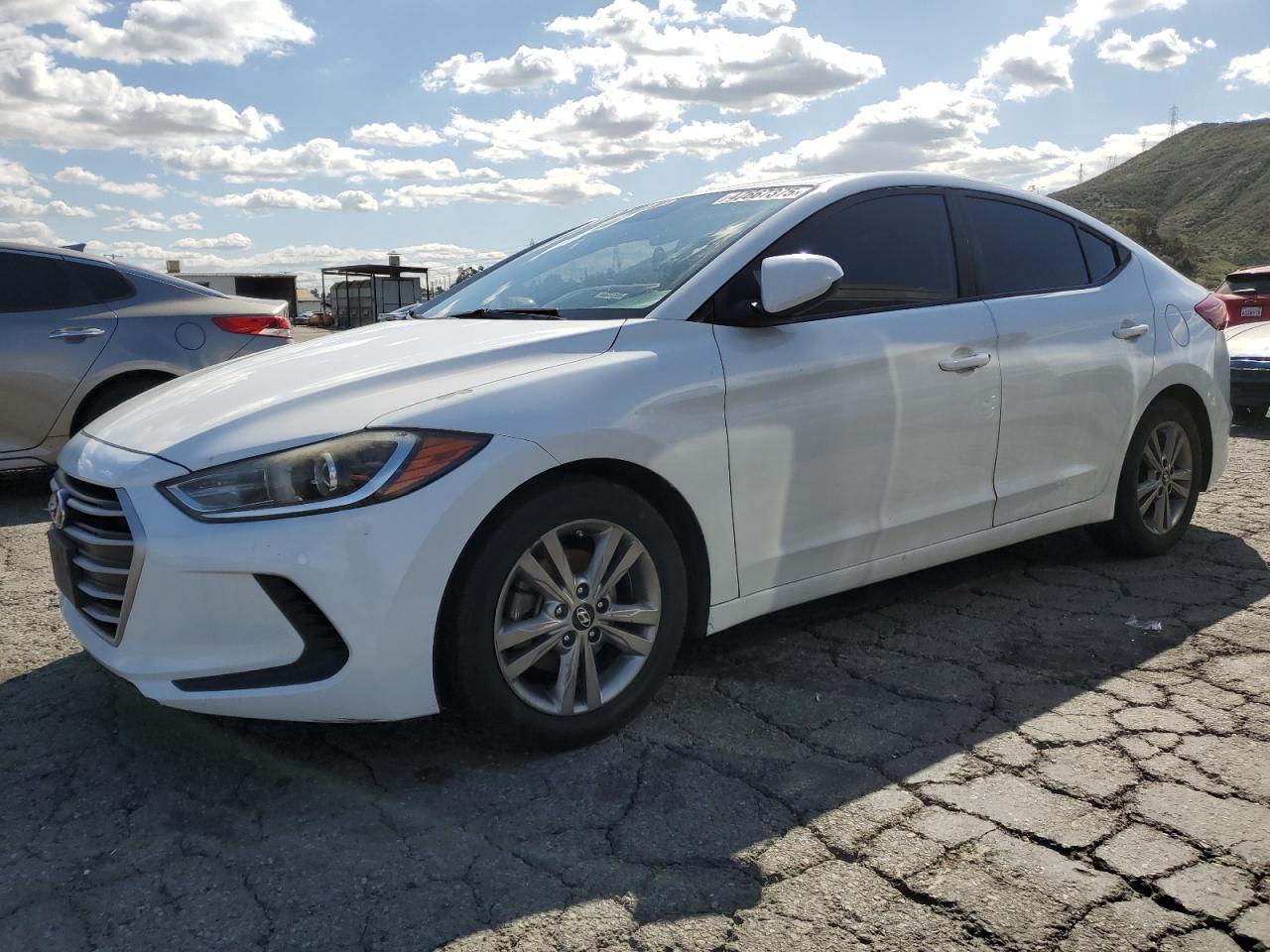 2018 Hyundai Elantra VIN 5NPD84LFXJH221157