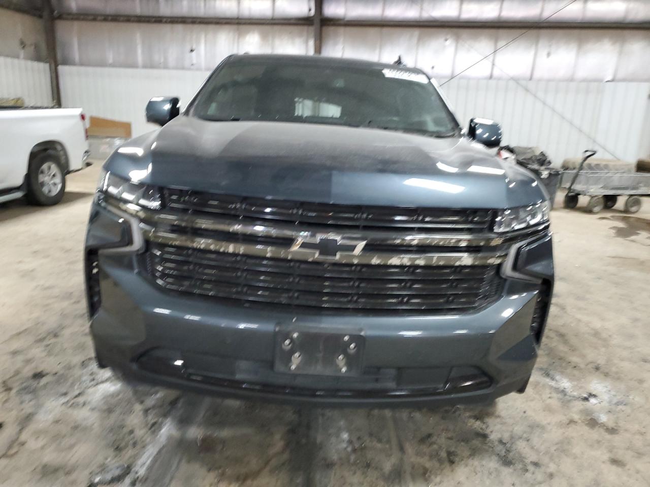 2021 Chevrolet Suburban VIN 1GNSKEKDXMR178930 Copart auction photo, rear end / undercarriage damage thumbnail 5
