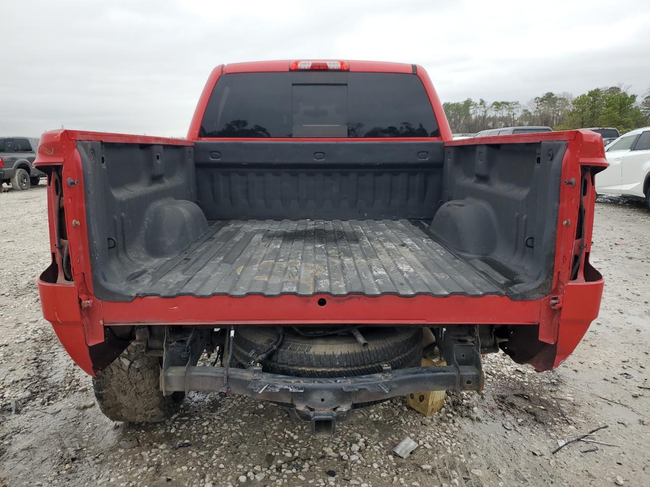 2014 Chevrolet Silverado VIN 3GCUKREC1EG163813 Copart auction photo, rear end / side damage thumbnail 6