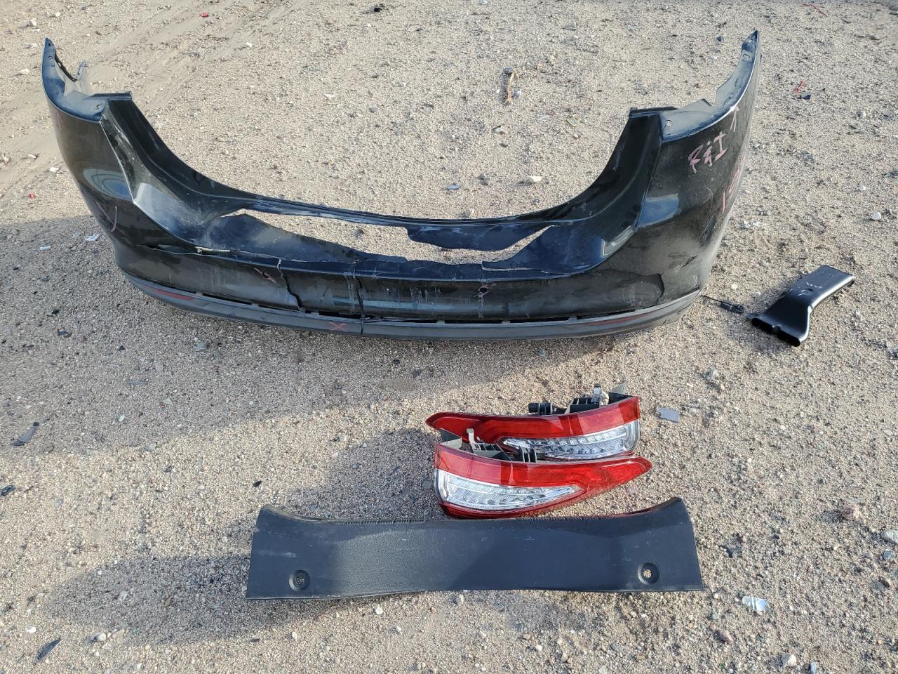 2015 Ford Fusion VIN 3FA6P0LU5FR266861 Copart auction photo, rear end damage thumbnail 12