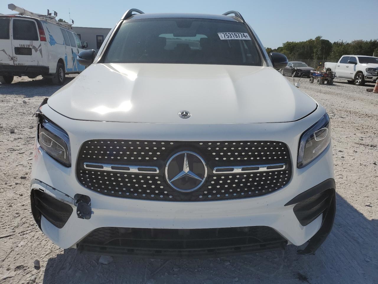 2021 Mercedes-Benz GLB VIN W1N4M4GB5MW107786 Copart auction photo, front end / side damage thumbnail 5