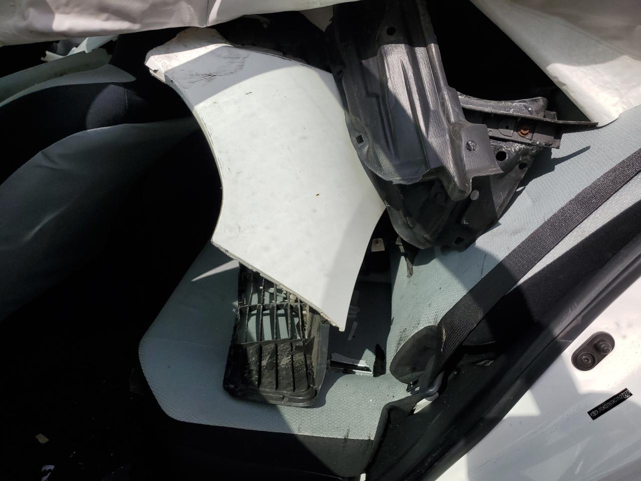 2012 Toyota Prius VIN JTDKDTB3XC1527273 Copart auction photo, front end / rear end damage thumbnail 10