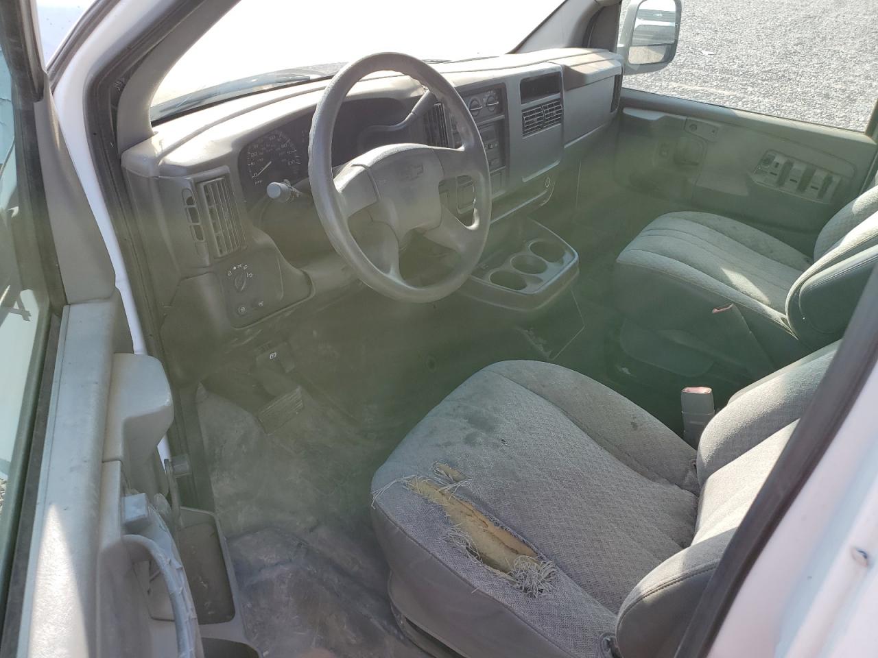 2007 Chevrolet Express VIN 1GCHG35UX71169913 Copart auction photo, front end / all over damage thumbnail 8