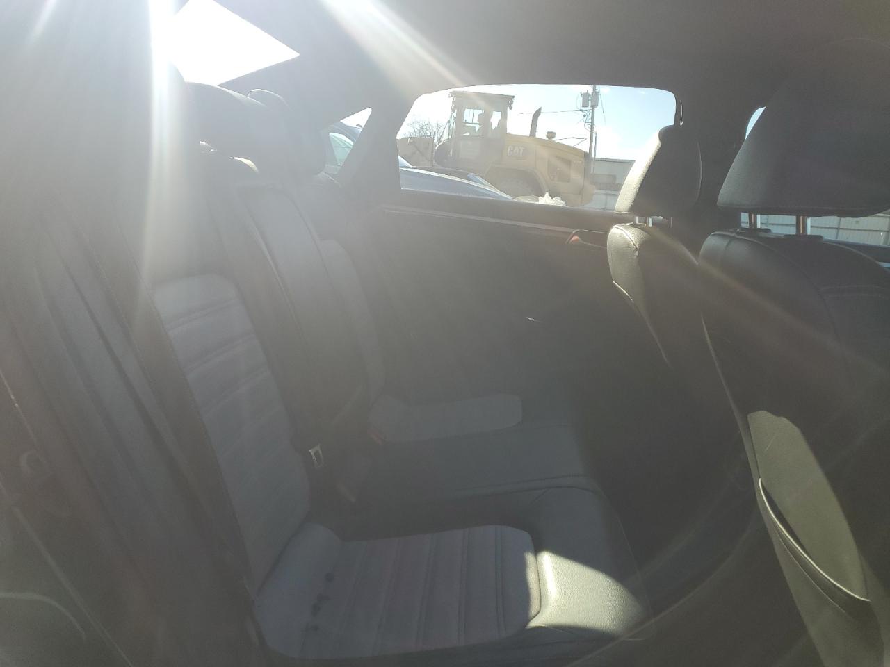 2018 Volkswagen Passat VIN 1VWJM7A3XJC036530 Copart auction photo, front end / side damage thumbnail 10