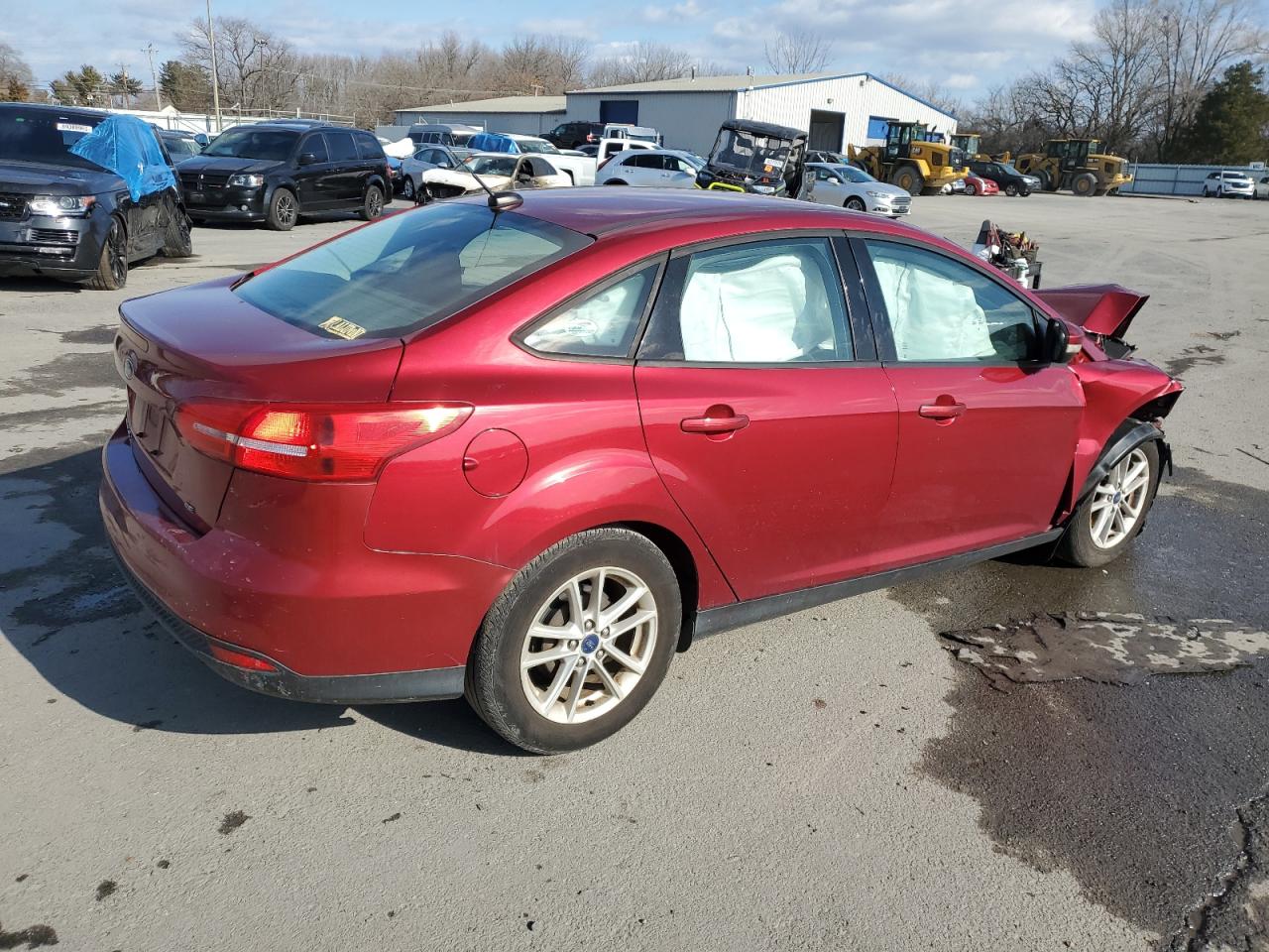 2017 Ford Focus VIN 1FADP3F2XHL305674 Copart auction photo, front end / side damage thumbnail 3