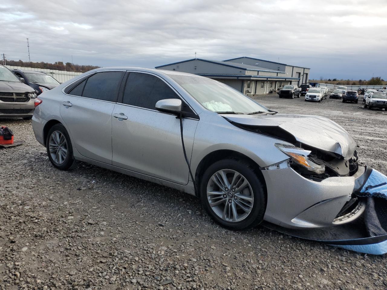 2016 Toyota Camry VIN 4T1BF1FK4GU256503 Copart auction photo, front end damage thumbnail 4