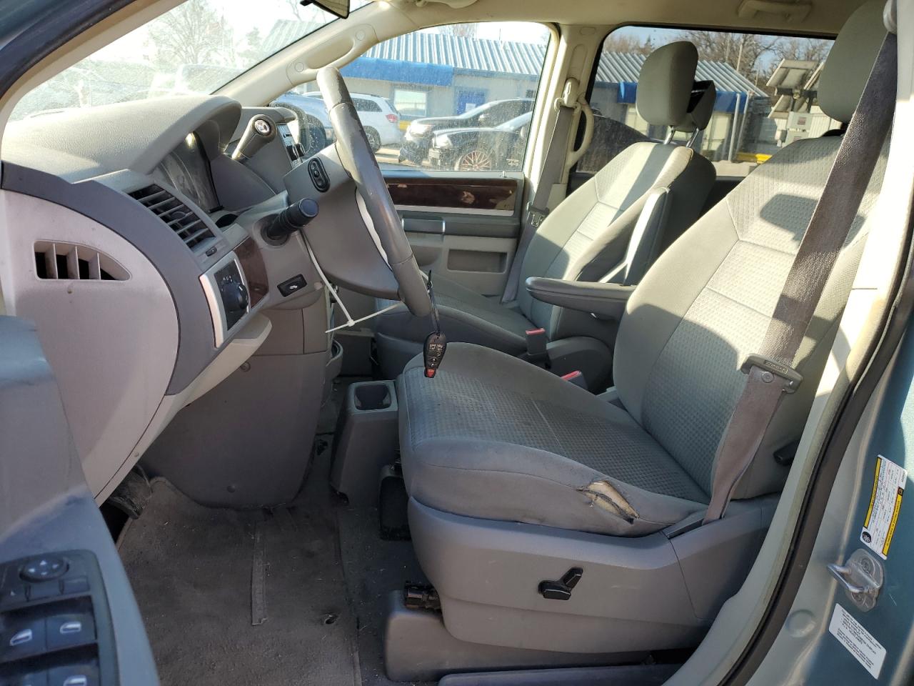 2010 Chrysler Town & Country VIN 2A4RR5D14AR308903 Copart auction photo, rear end / front end damage thumbnail 7