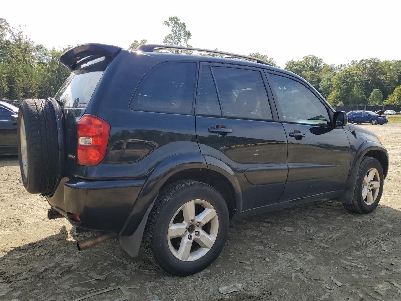 2004 Toyota RAV 4 VIN JTEHD20V046003719 Copart auction photo, mechanical damage thumbnail 3