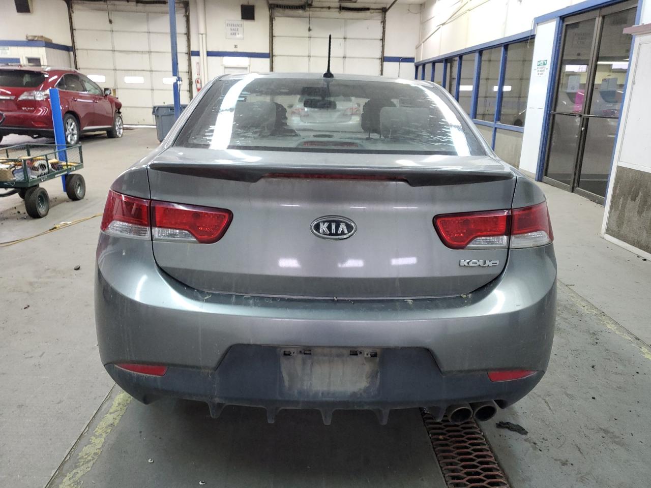 2012 KIA Forte VIN KNAFU6A25C5489484 Copart auction photo, front end / side damage thumbnail 6