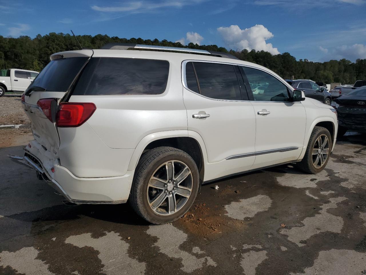2019 GMC Acadia VIN 1GKKNXLS1KZ150153 Copart auction photo, rear end / side damage thumbnail 3
