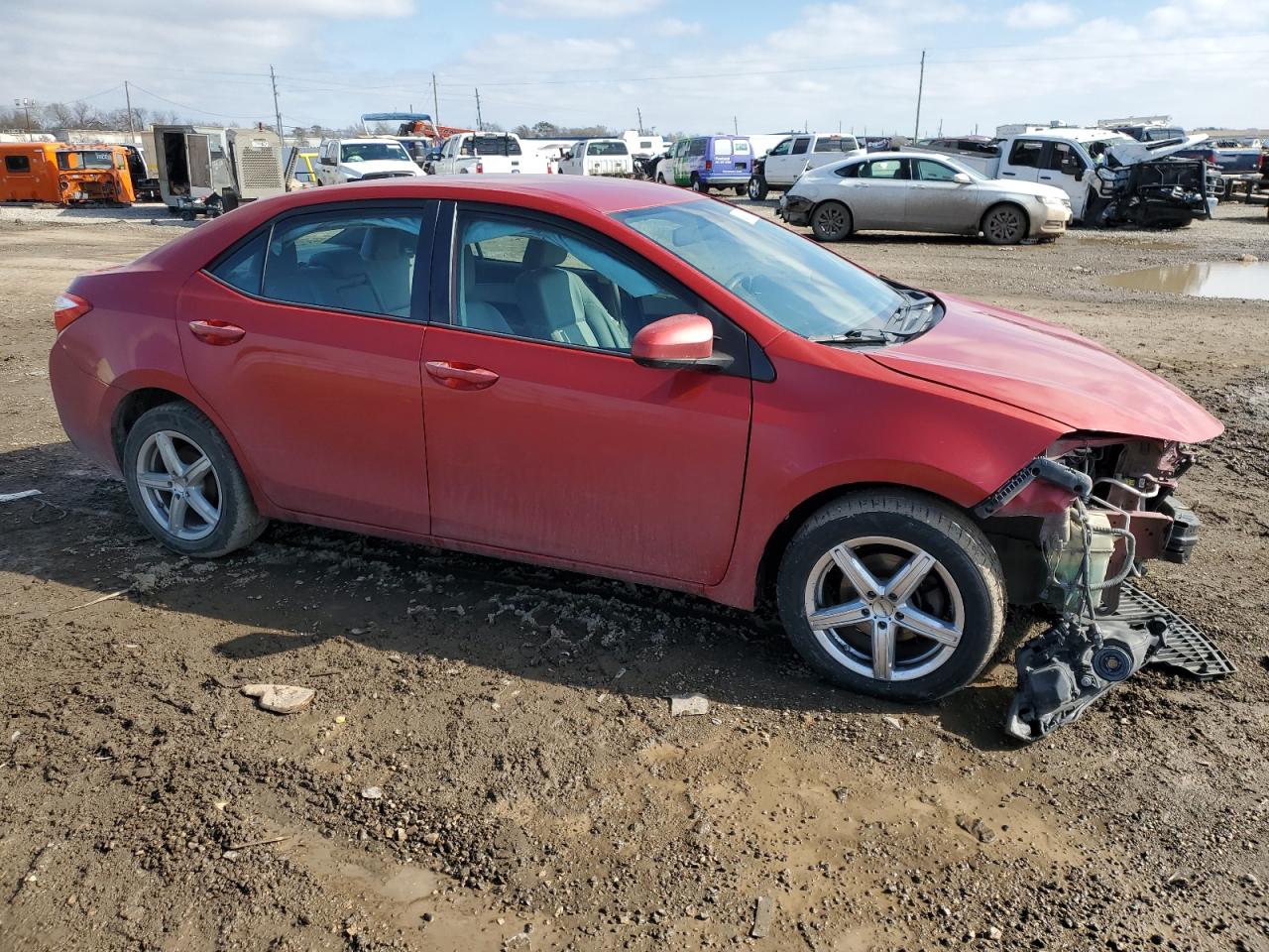 2015 Toyota Corolla VIN 5YFBURHE3FP291111 Copart auction photo, front end / rear end damage thumbnail 4
