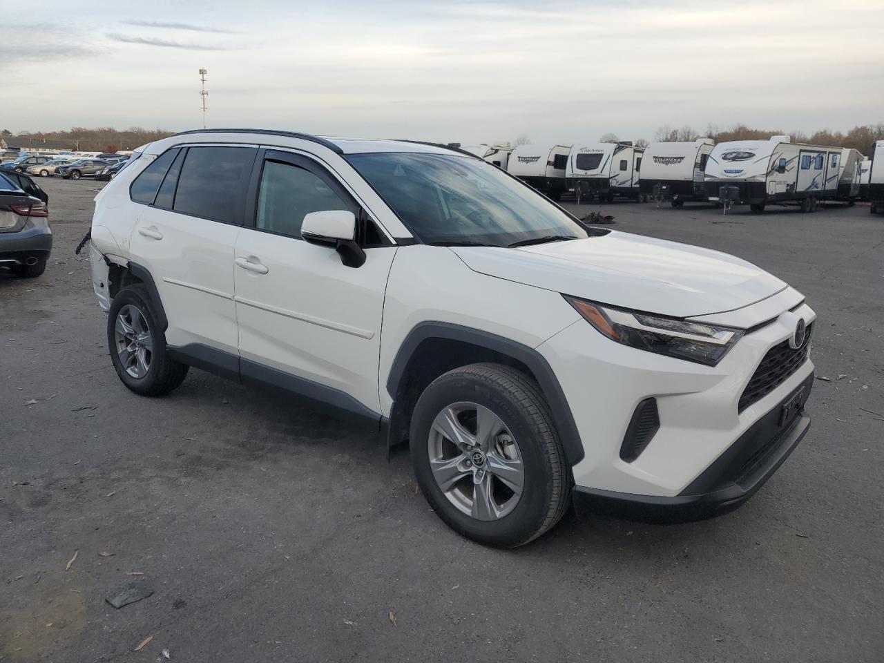 2022 Toyota RAV 4 VIN 2T3P1RFV7NW300818 Copart auction photo, rear end damage thumbnail 4