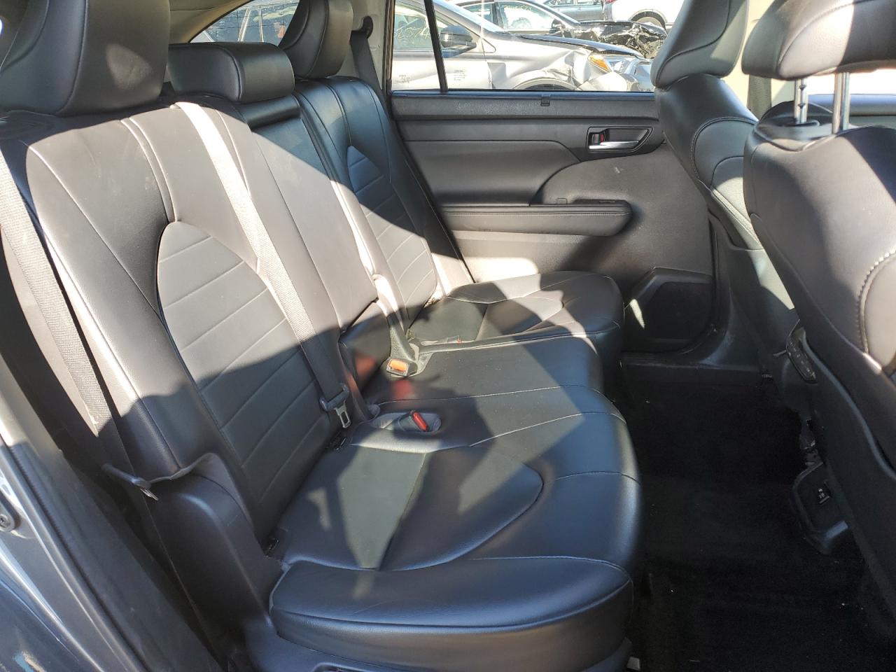 2021 Toyota Highlander VIN 5TDHBRCH1MS536204 Copart auction photo, front end / side damage thumbnail 11