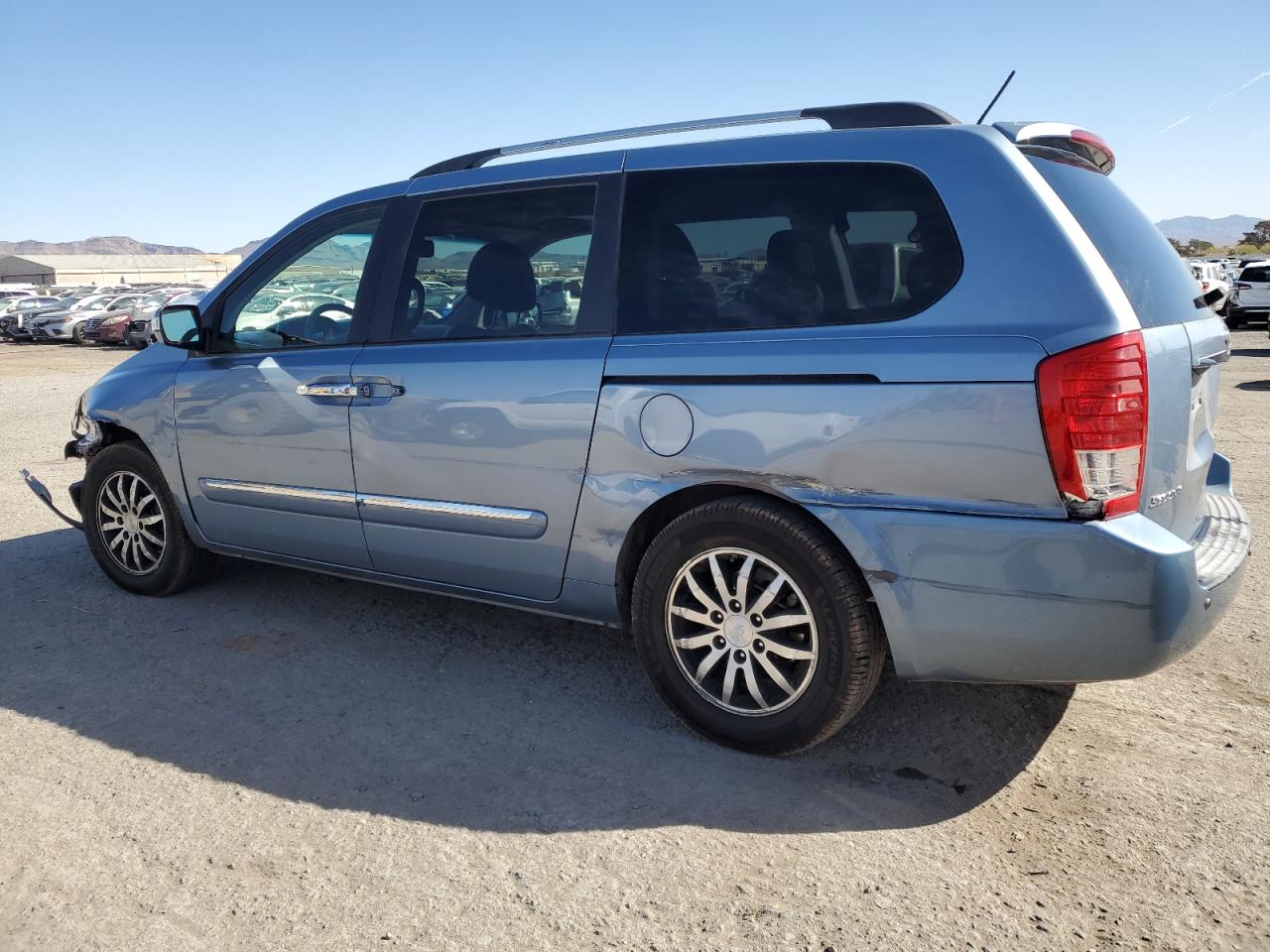 2011 KIA Sedona VIN KNDMH4C79B6377419 Copart auction photo, front end / side damage thumbnail 2