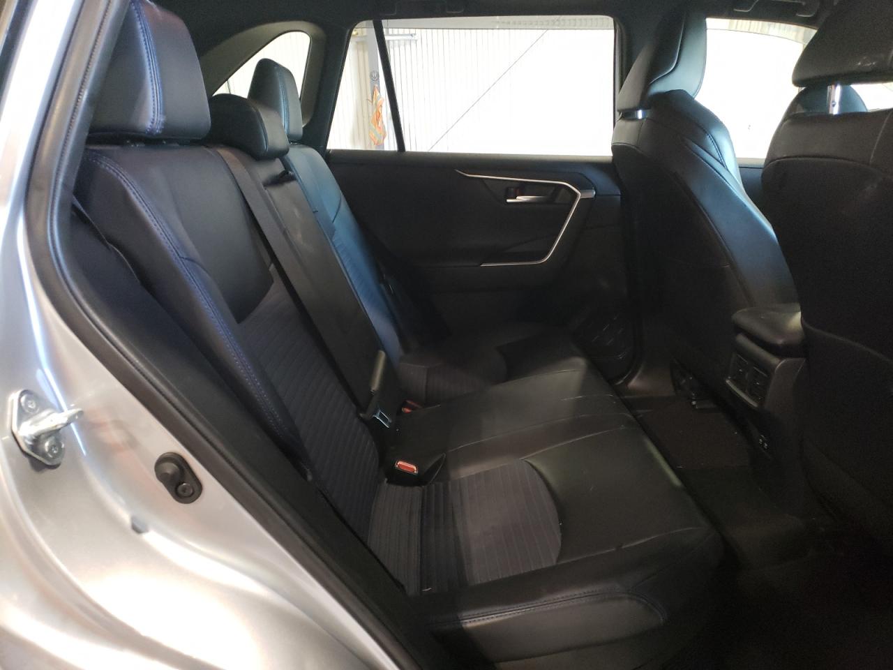 2019 Toyota RAV 4 VIN JTMEWRFV0KJ023223 Copart auction photo, all over damage thumbnail 11