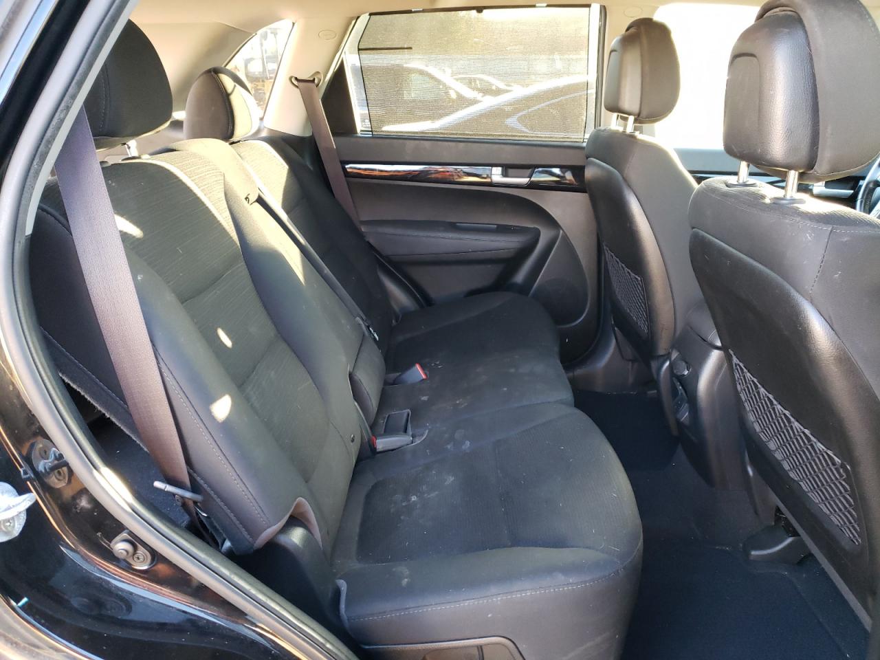 2015 KIA Sorento VIN 5XYKTDA74FG608366 Copart auction photo, side / front end damage thumbnail 12