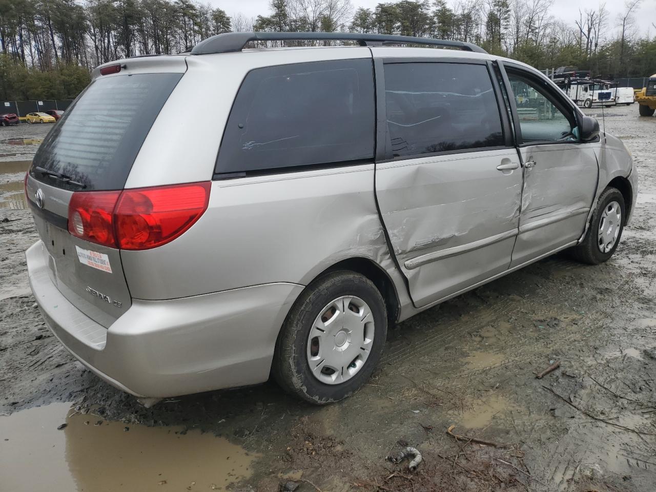 2006 Toyota Sienna VIN 5TDZA23C96S569649 Copart auction photo, side damage thumbnail 3