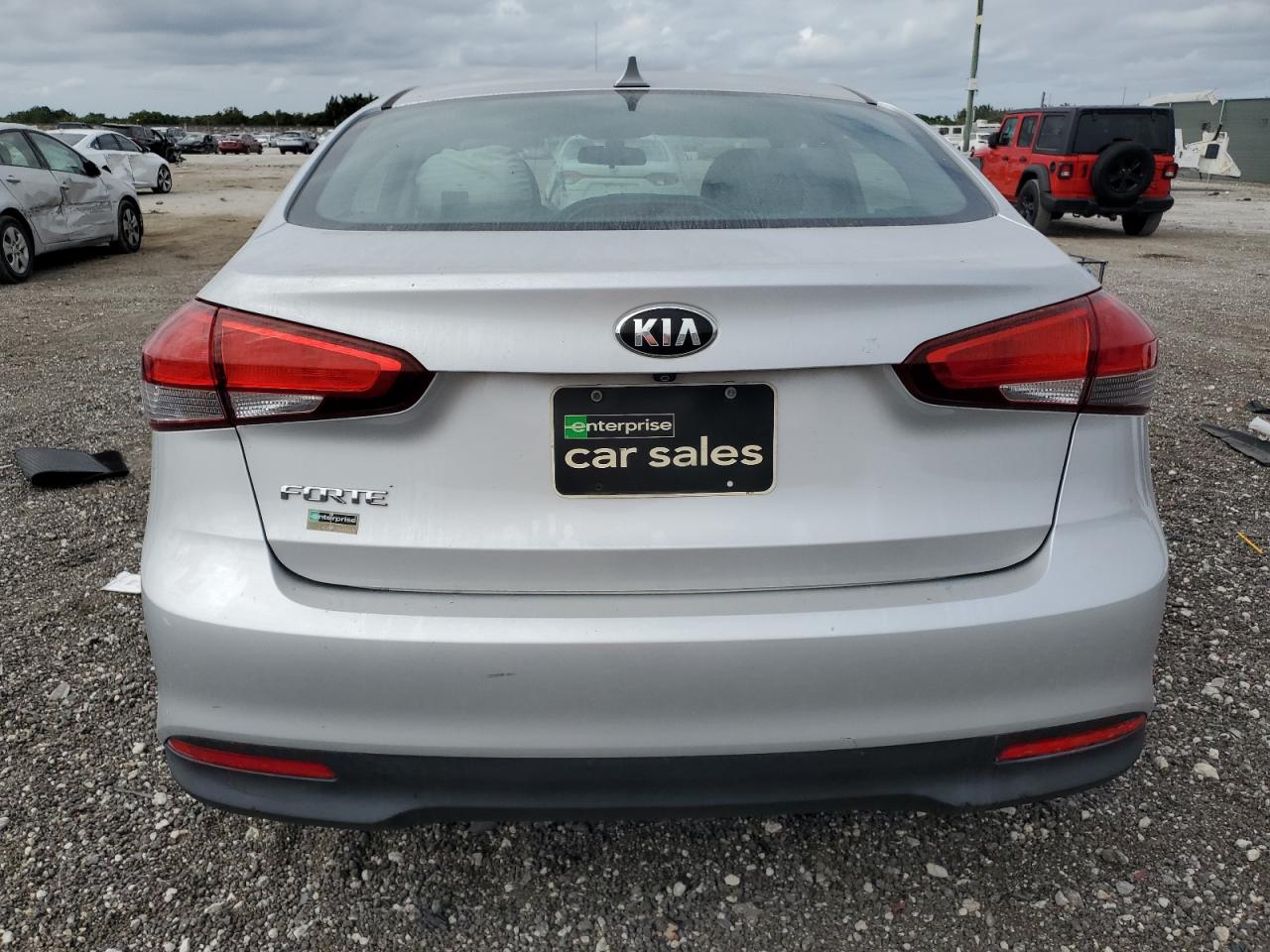 2017 KIA Forte VIN 3KPFL4A74HE082502 Copart auction photo, front end damage thumbnail 6