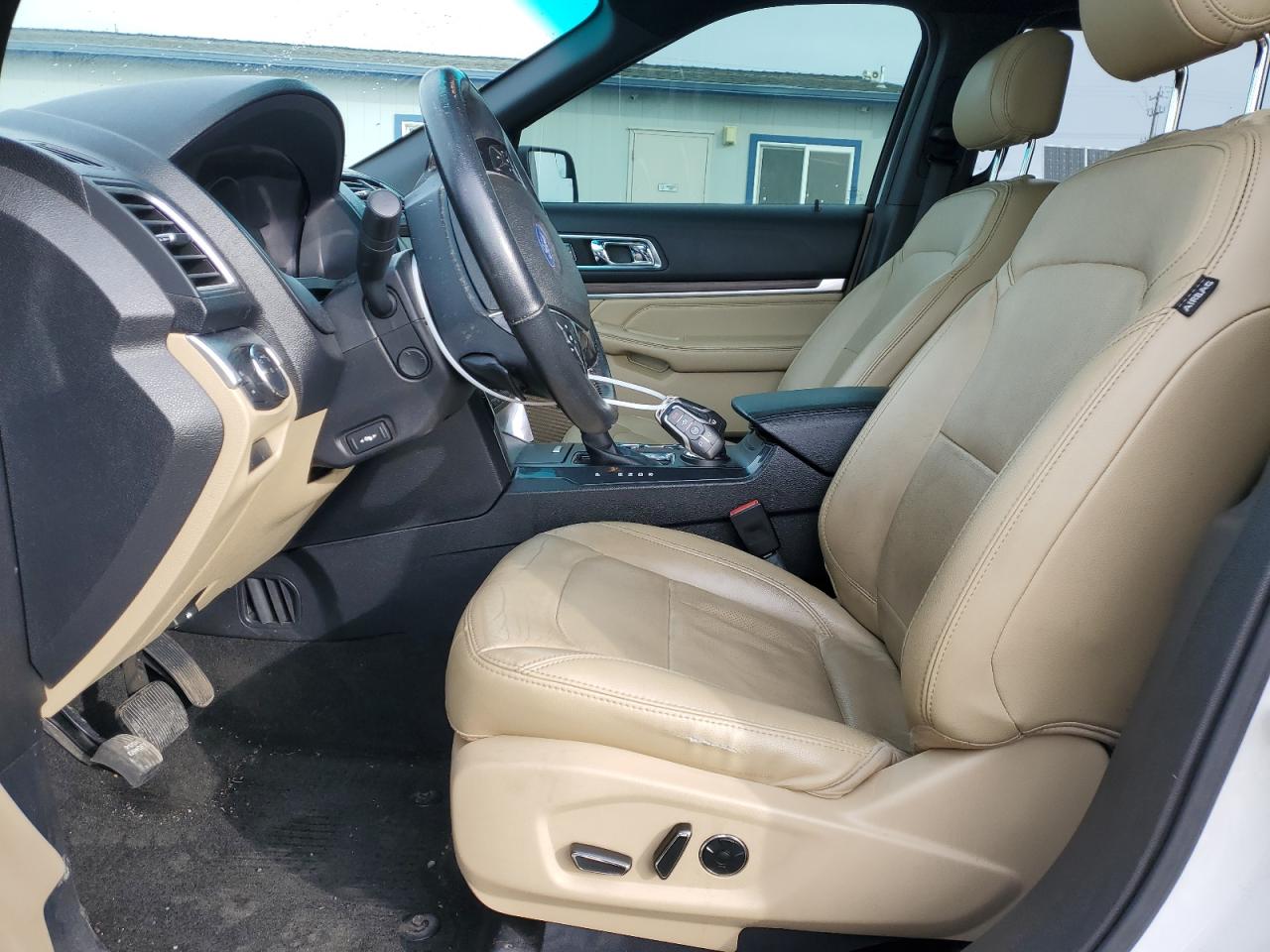 2016 Ford Explorer VIN 1FM5K8FH6GGB53247 Copart auction photo, normal wear damage thumbnail 7