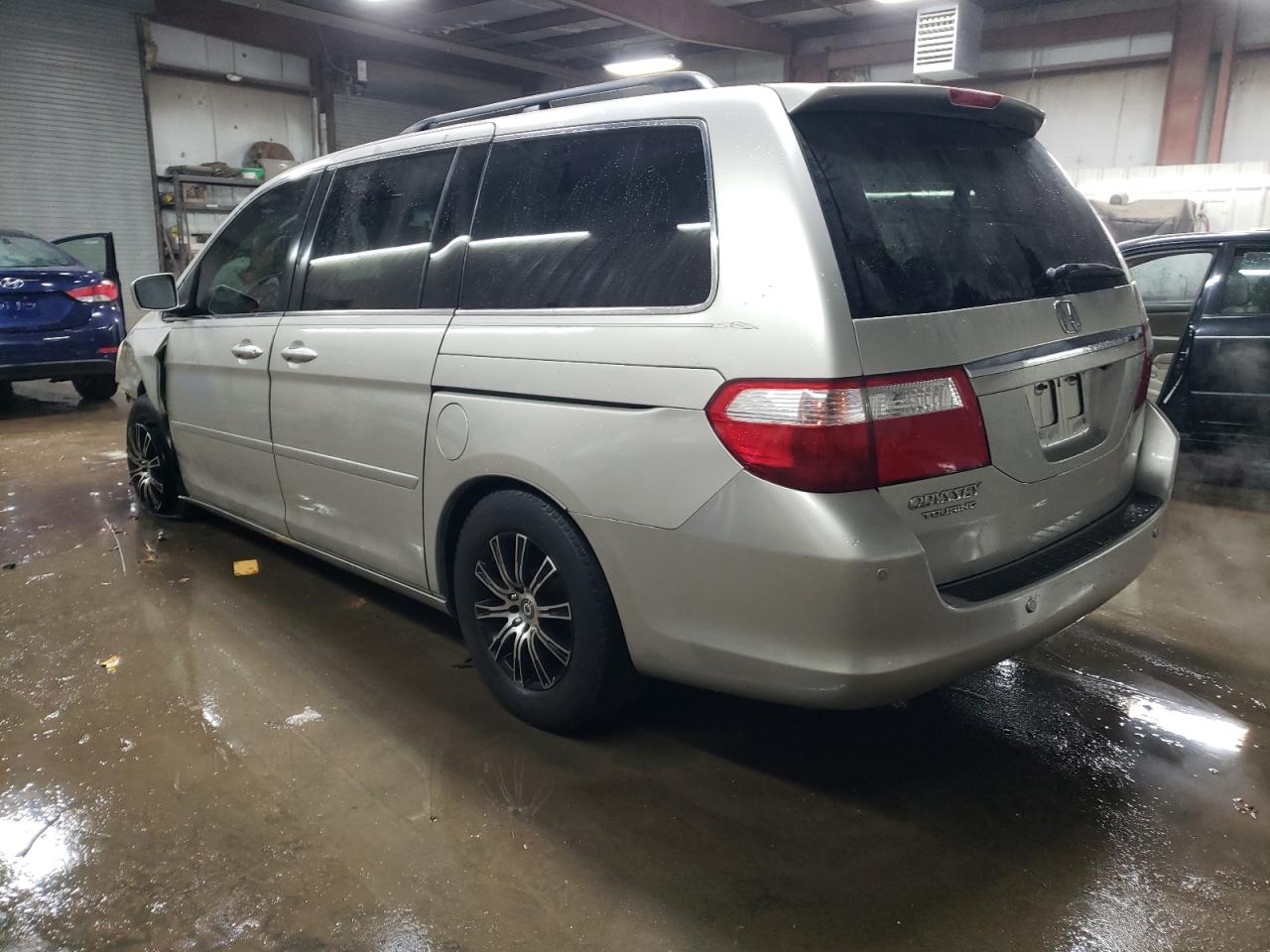 2006 Honda Odyssey VIN 5FNRL38886B012031 Copart auction photo, front end damage thumbnail 2