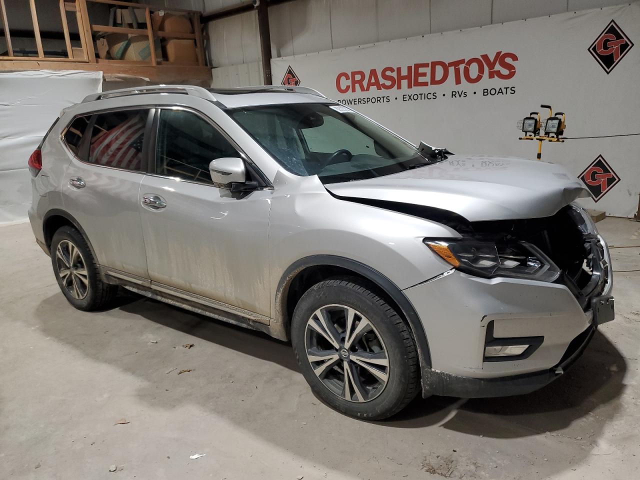 2017 Nissan Rogue VIN 5N1AT2MV3HC813853 Copart auction photo, front end damage thumbnail 4