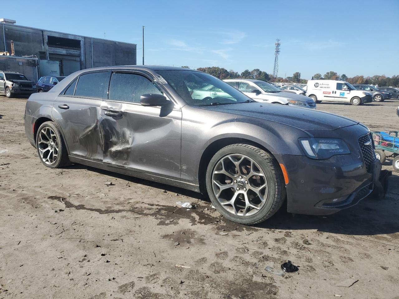 2018 Chrysler 300 VIN 2C3CCABG7JH295894 Copart auction photo, all over damage thumbnail 4