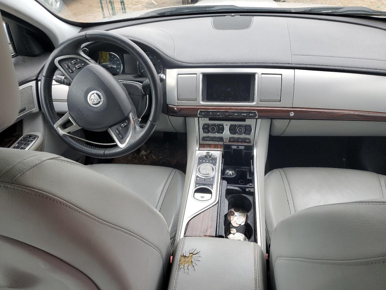 2013 Jaguar XF VIN SAJWA0E77D8S67237 Copart auction photo, front end damage thumbnail 8
