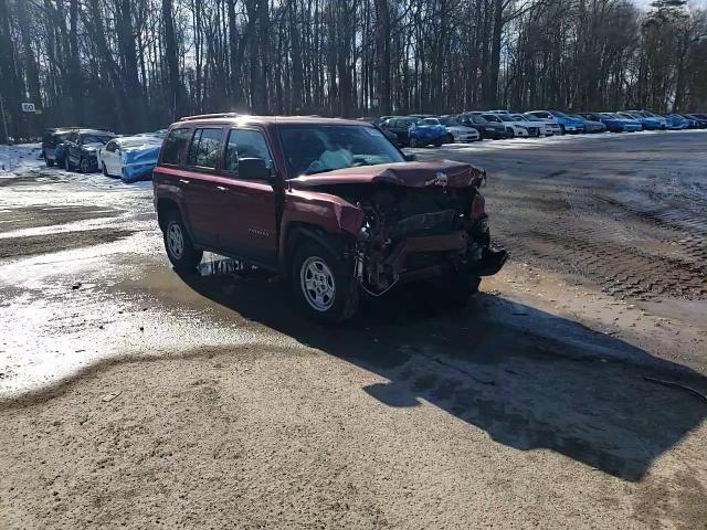 2016 Jeep Liberty (Patriot) VIN 1C4NJRBB6GD690393 Copart auction photo, front end damage thumbnail 14