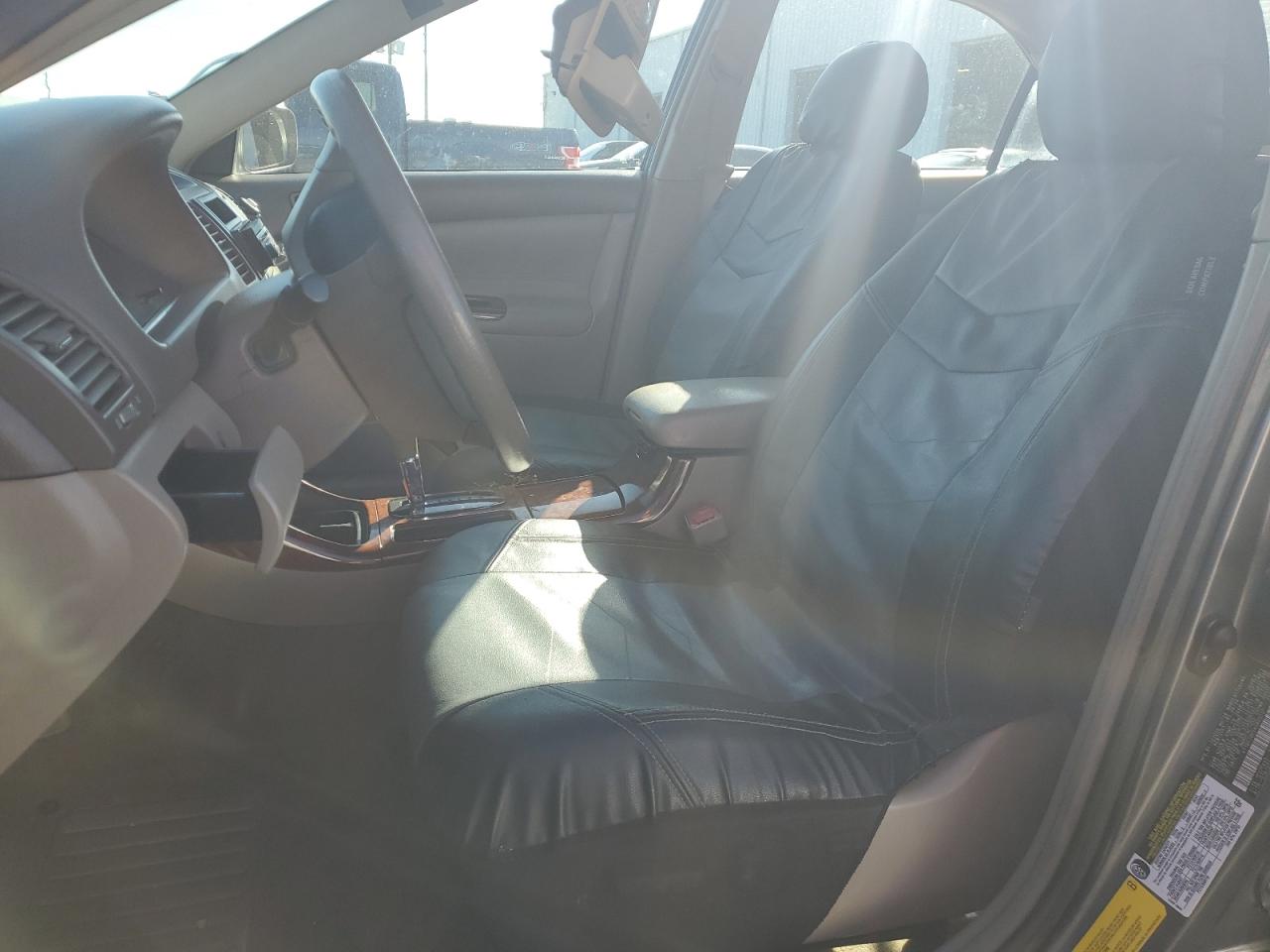 2004 Toyota Camry VIN 4T1BE30K54U933237 Copart auction photo, rear end / front end damage thumbnail 7