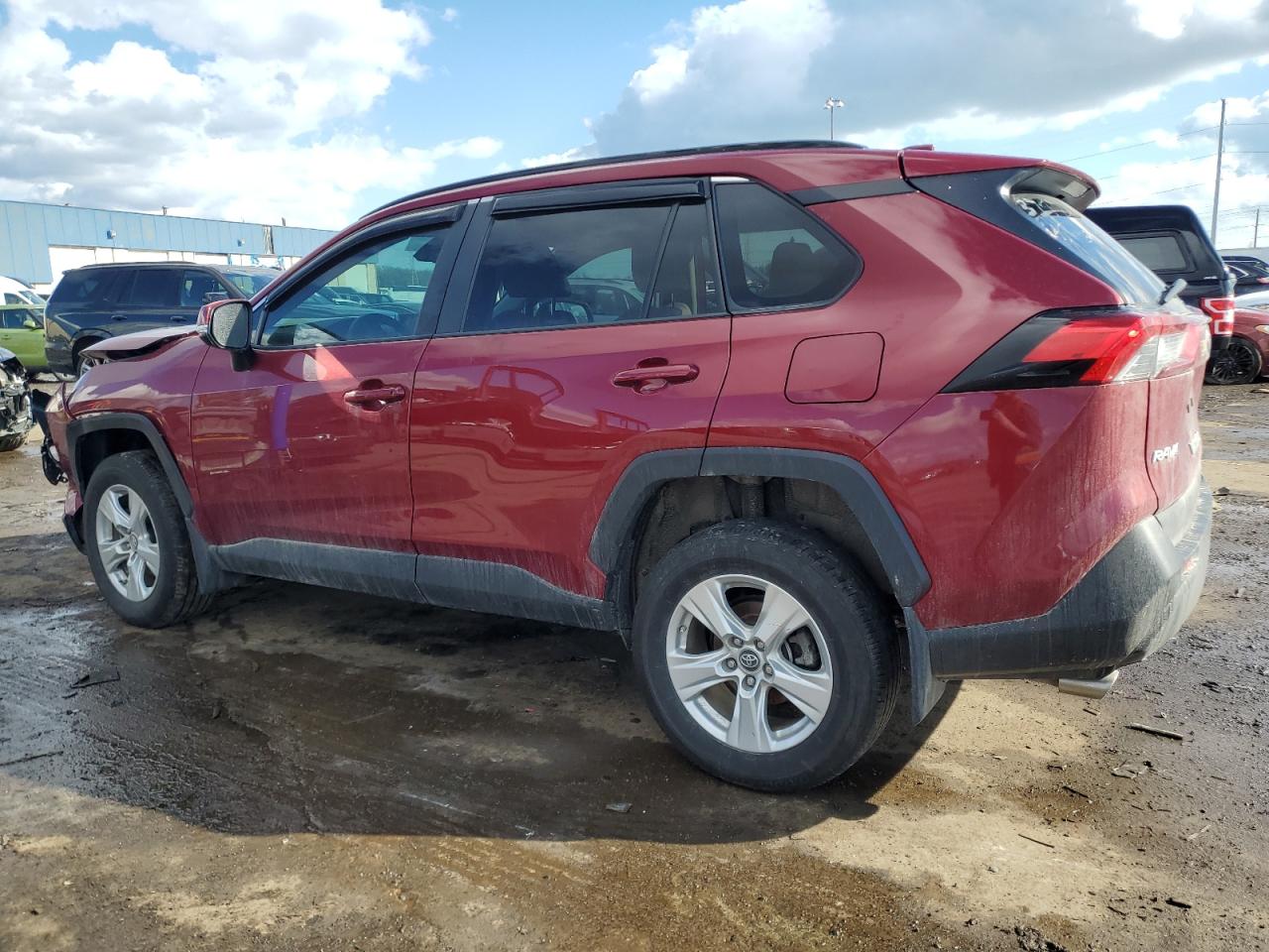 2019 Toyota RAV 4 VIN 2T3P1RFV2KW063747 Copart auction photo, front end damage thumbnail 2