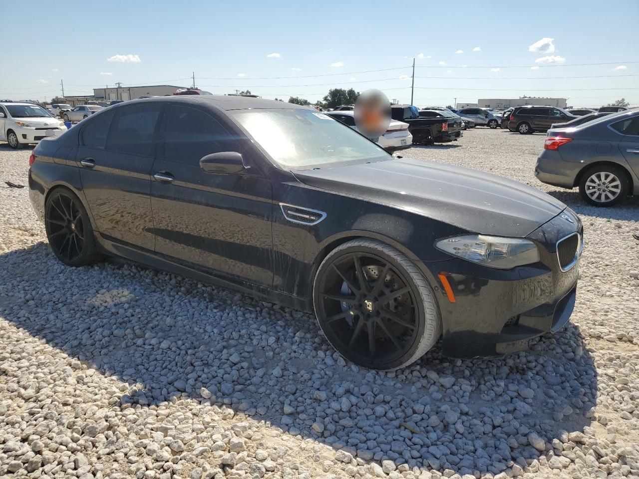 2013 BMW M5 VIN WBSFV9C53DC772657 Copart auction photo, burn damage thumbnail 4