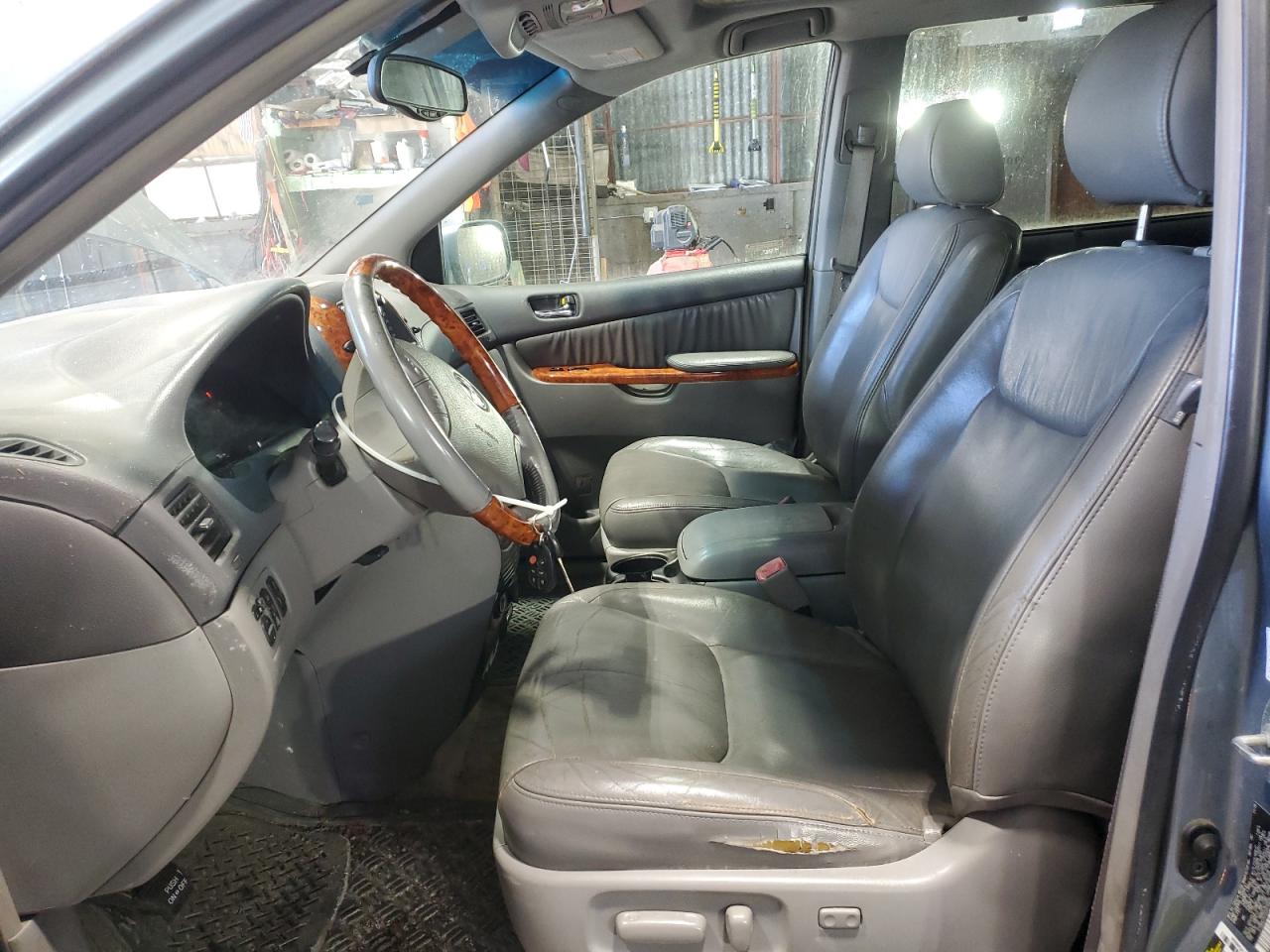 2006 Toyota Sienna VIN 5TDBA22C56S076828 Copart auction photo, normal wear damage thumbnail 7
