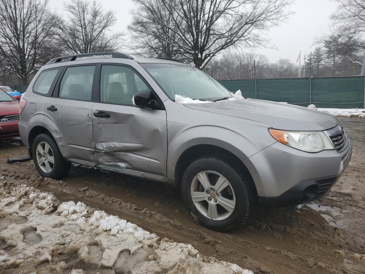 2010 Subaru Forester VIN JF2SH6BC2AH912533 Copart auction photo, side / minor dent/scratches damage thumbnail 4