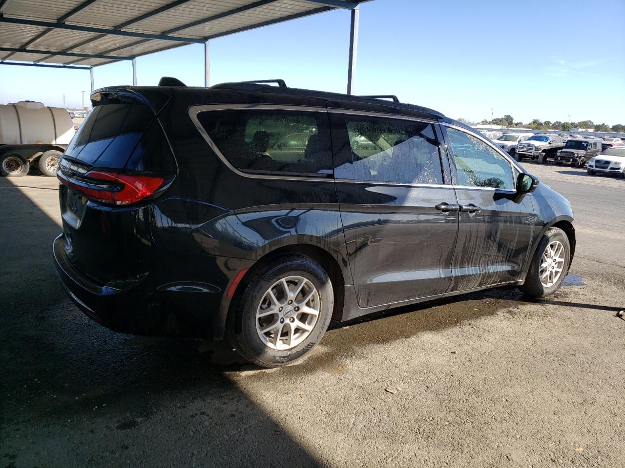 2022 Chrysler Pacifica VIN 2C4RC1BG5NR190275 Copart auction photo, front end damage thumbnail 3