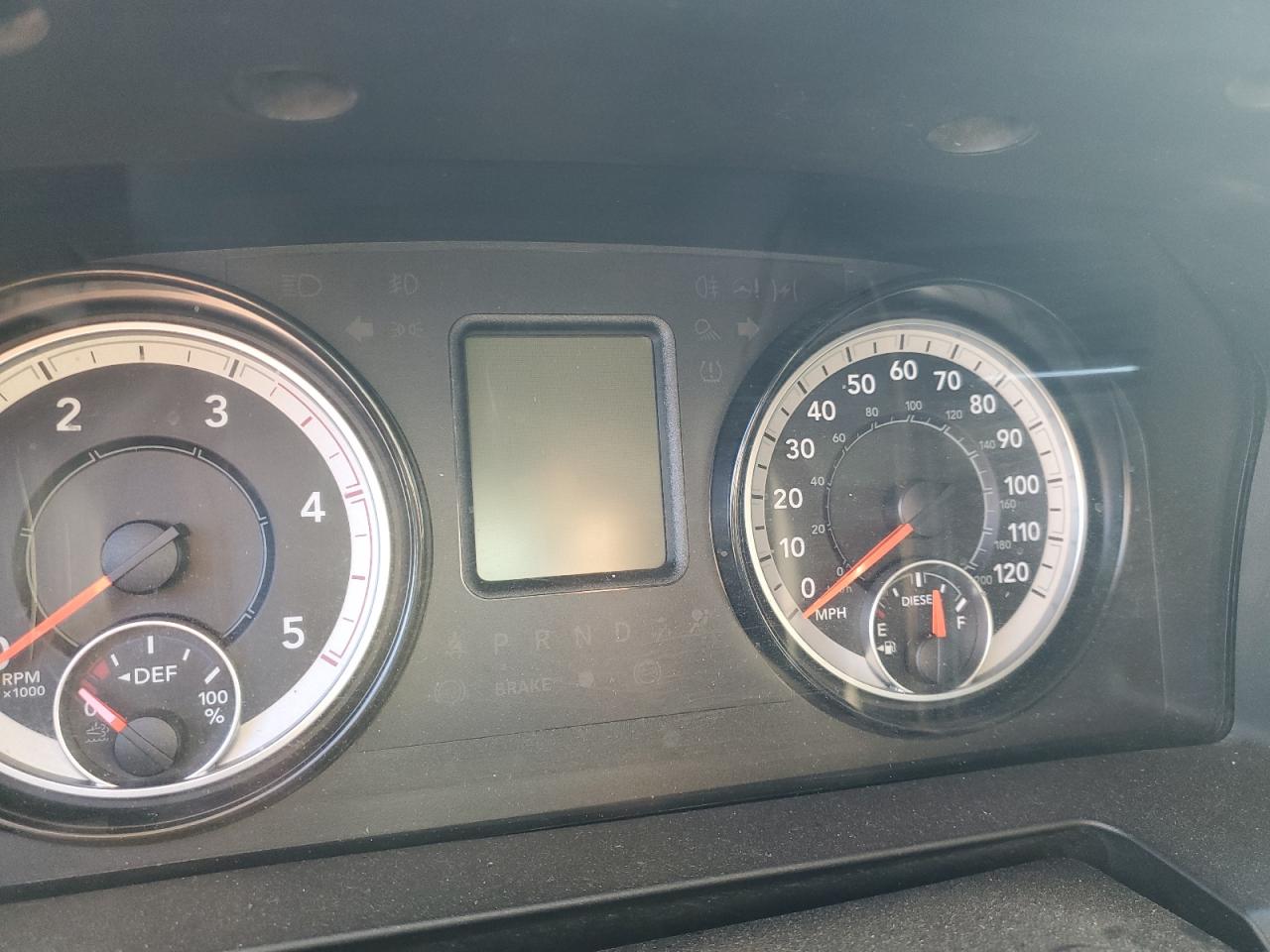 2017 RAM 4500 VIN 3C7WRLEL6HG782805 Copart auction photo, water/flood damage thumbnail 9