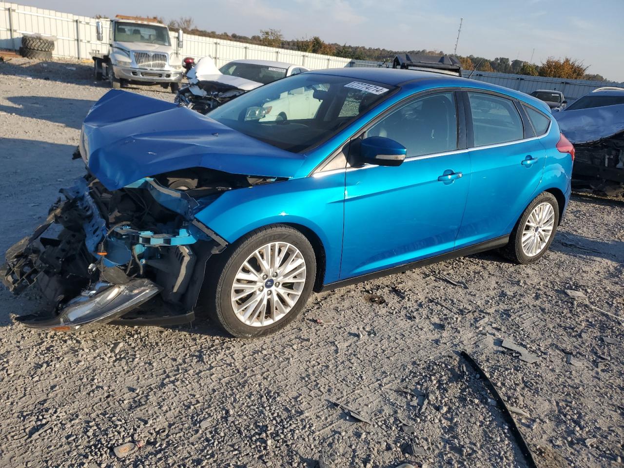 2016 Ford Focus VIN 1FADP3N28GL226231