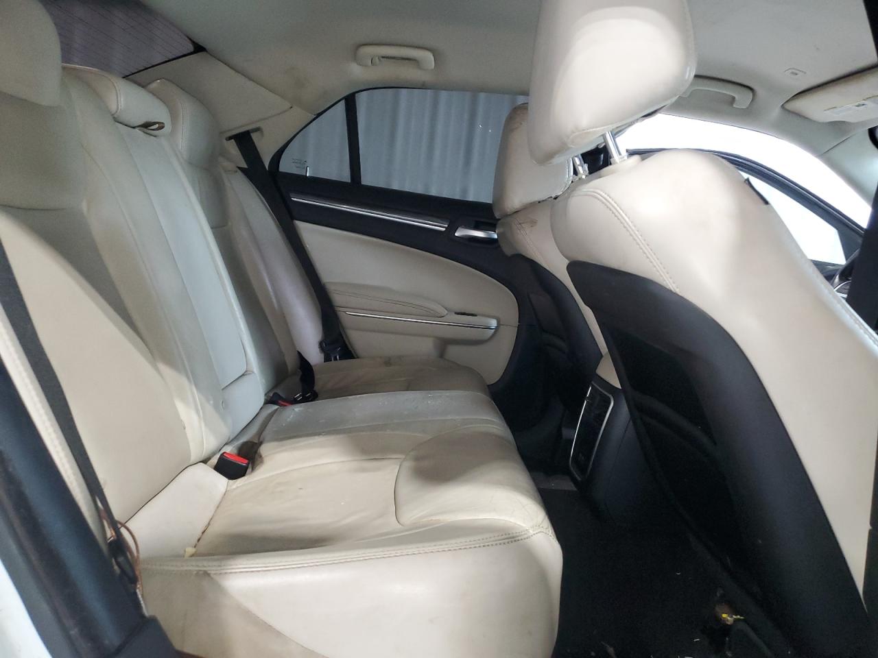 2017 Chrysler 300 VIN 2C3CCAAG1HH521780 Copart auction photo, front end / side damage thumbnail 10