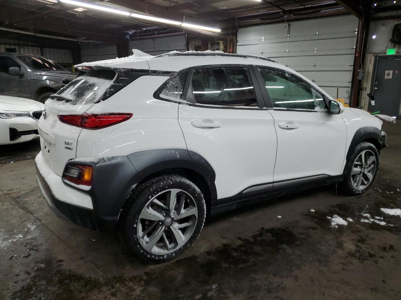 2021 Hyundai Kona VIN KM8K5CA58MU749306 Copart auction photo, front end damage thumbnail 3