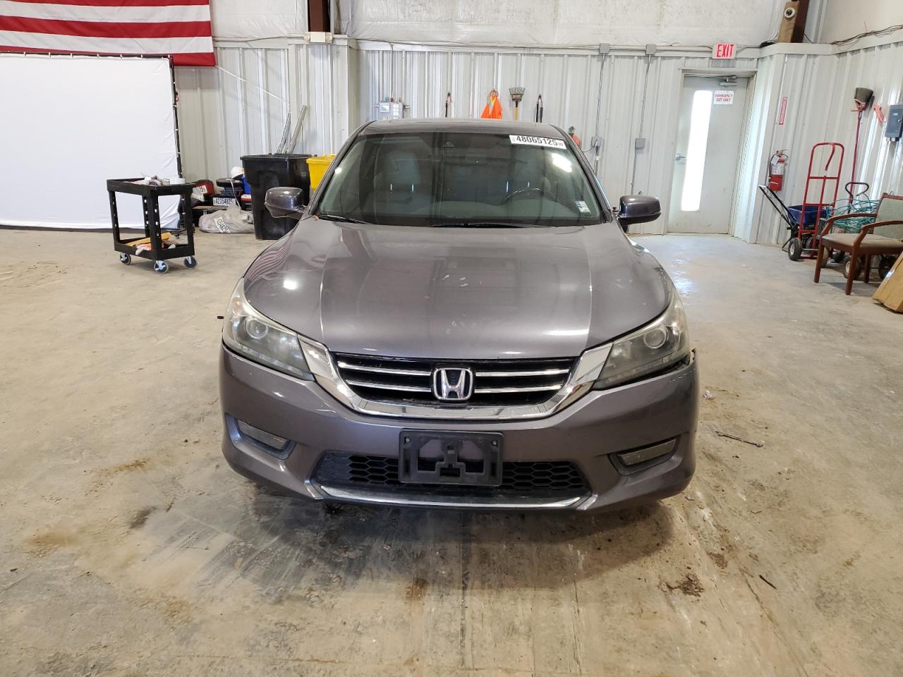 2015 Honda Accord VIN 1HGCR3F85FA038409 Copart auction photo, front end / side damage thumbnail 5