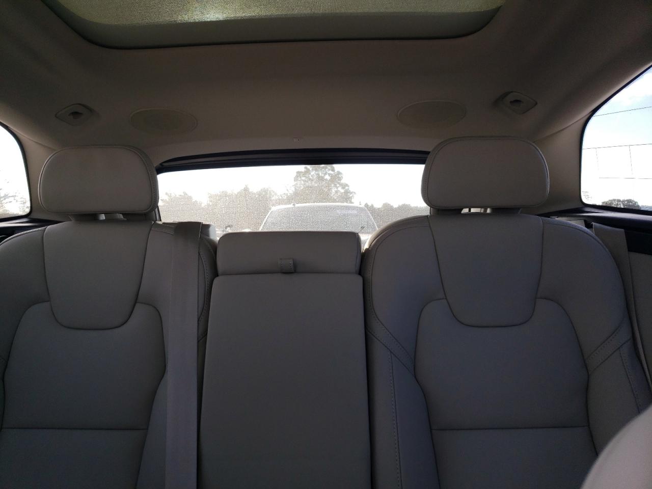 2022 Volvo XC60 VIN YV4L12RL8N1003312 Copart auction photo, front end / top/roof damage thumbnail 10