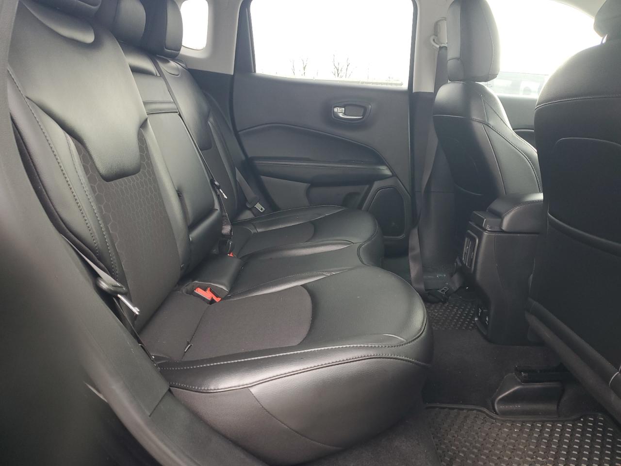 2019 Jeep Compass VIN 3C4NJDBB5KT807144 Copart auction photo, rear end / undercarriage damage thumbnail 12