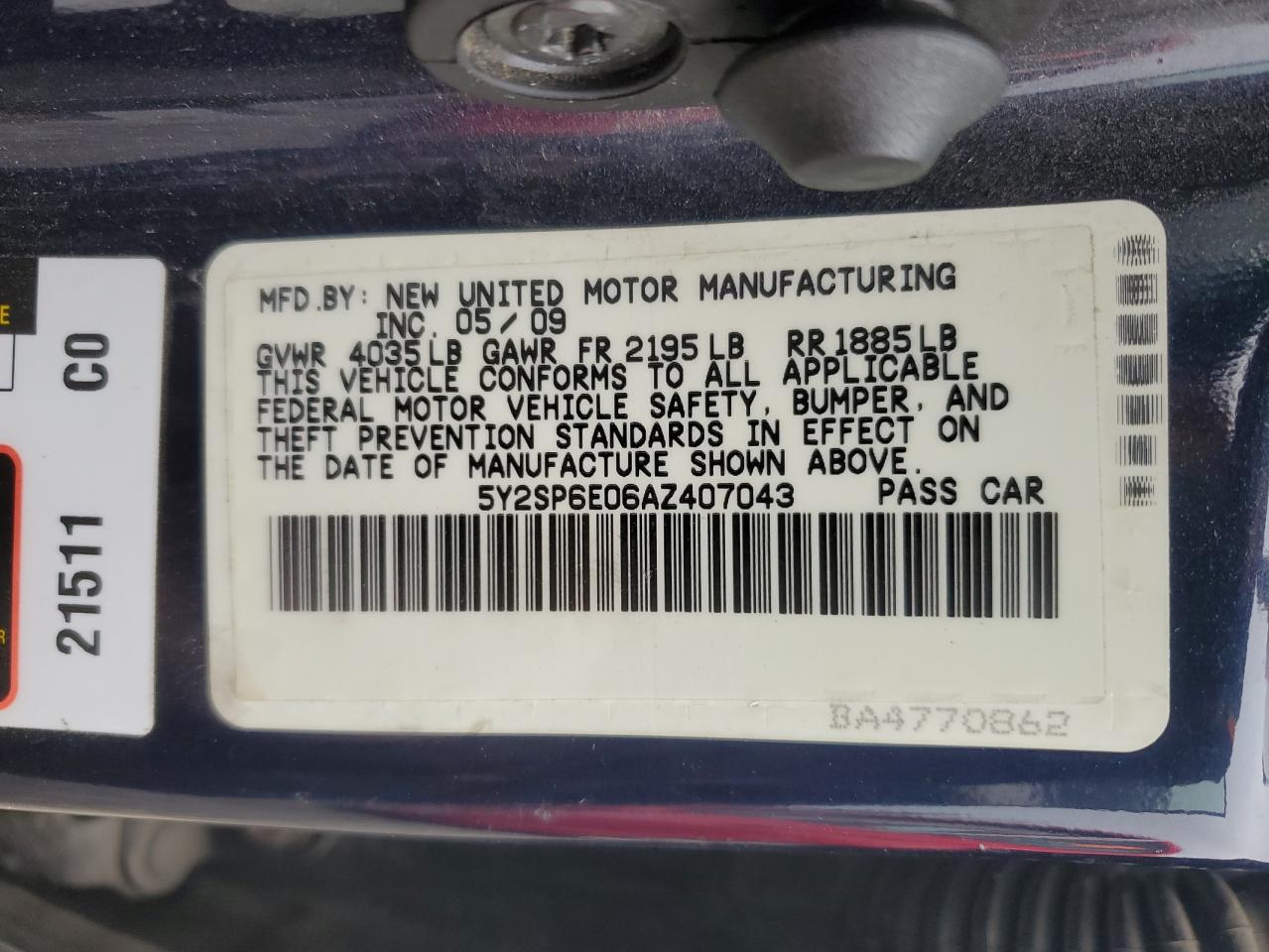 2010 Pontiac Vibe VIN 5Y2SP6E06AZ407043 Copart auction photo, rear end damage thumbnail 12