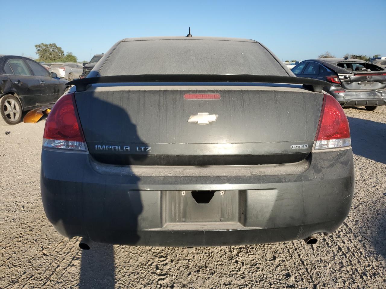 2016 Chevrolet Impala VIN 2G1WC5E39G1137284 Copart auction photo, side / minor dent/scratches damage thumbnail 6
