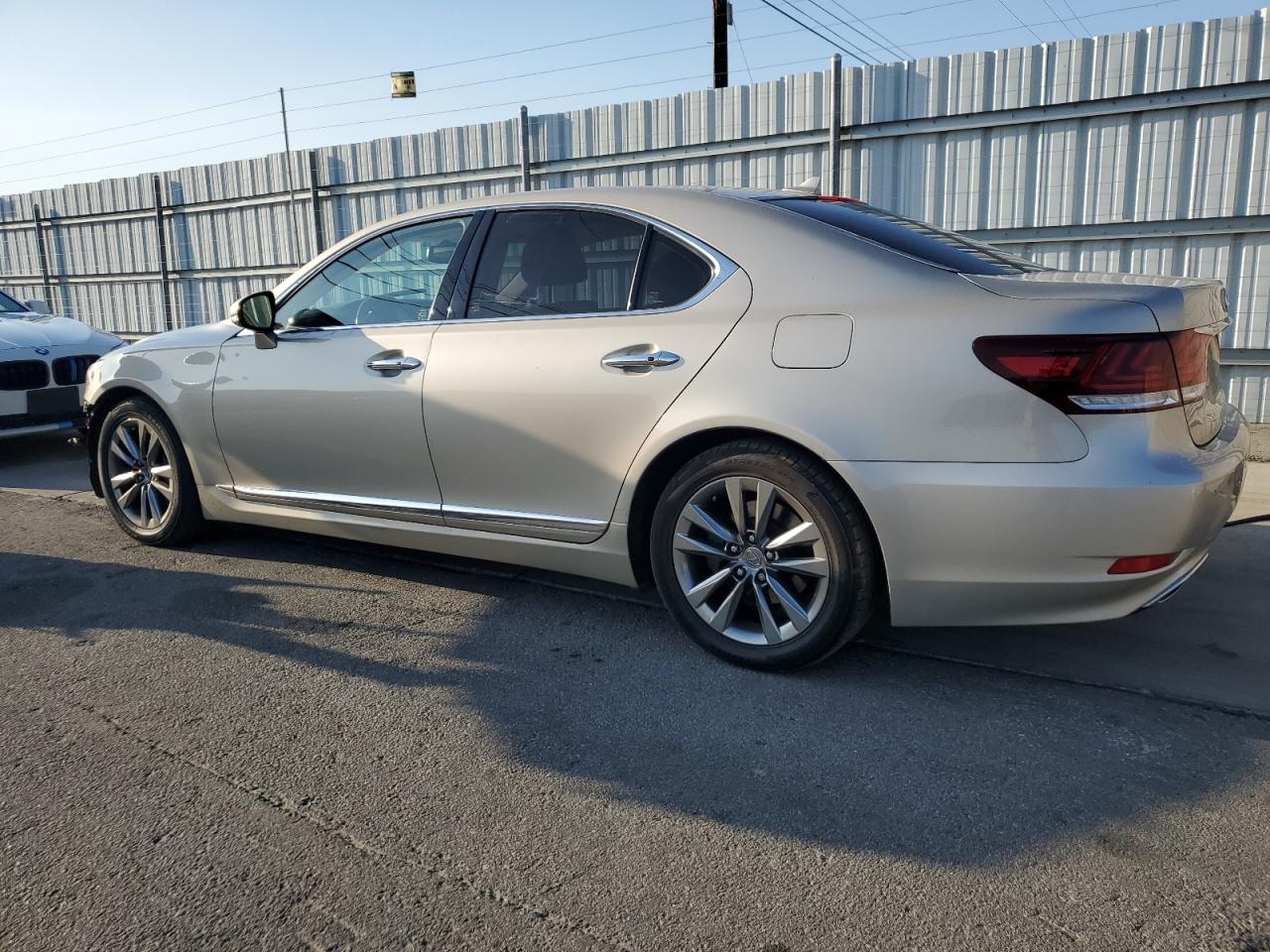 2013 Lexus LS VIN JTHBL5EF5D5119387 Copart auction photo, front end / side damage thumbnail 2