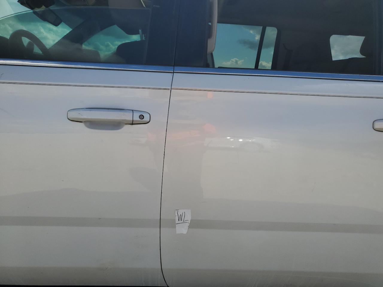 2018 GMC Yukon VIN 1GKS1JKC4JR386426 Copart auction photo, water/flood / front end damage thumbnail 13