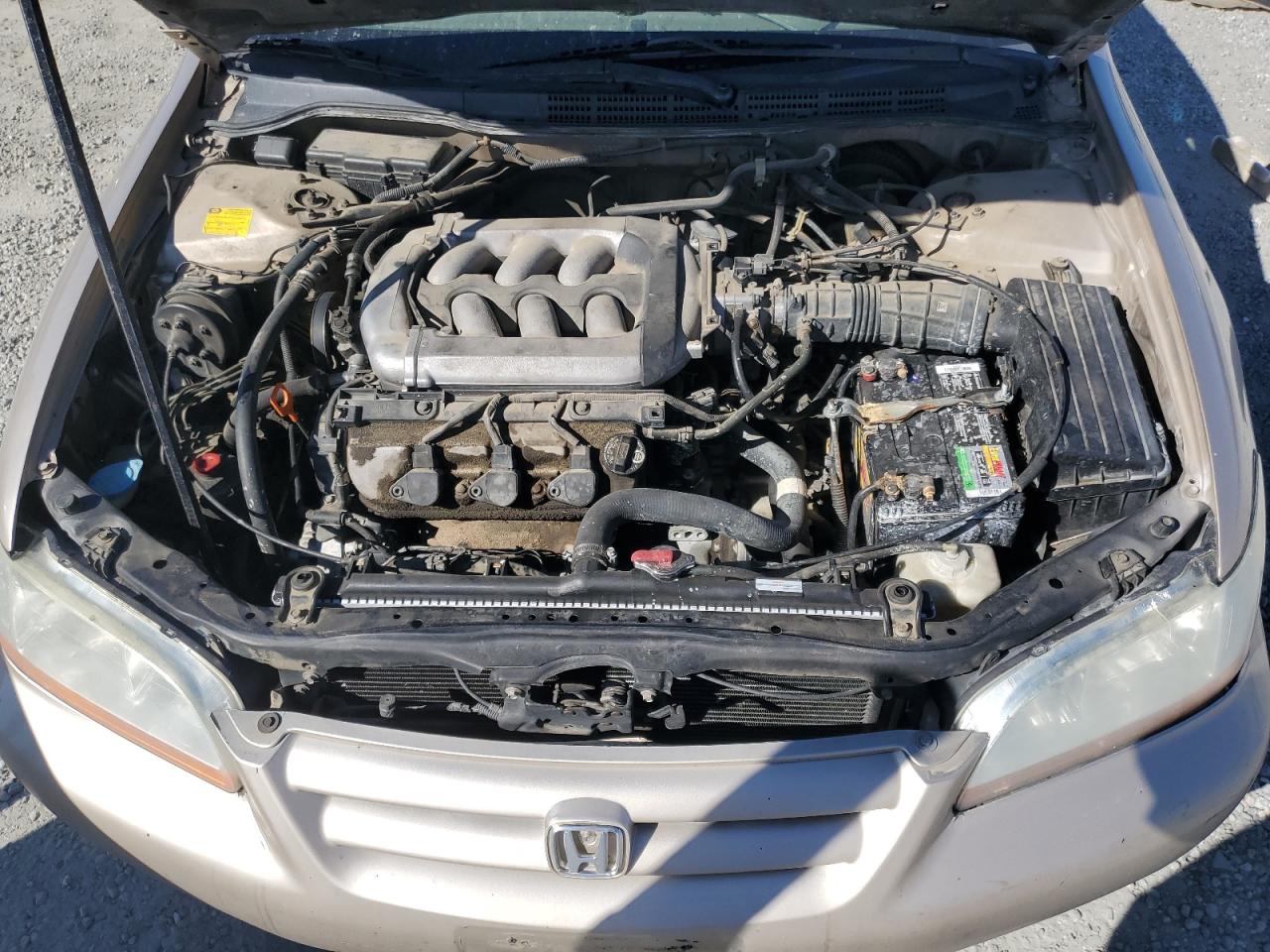 2000 Honda Accord VIN 1HGCG1659YA027836 Copart auction photo, rear end damage thumbnail 12