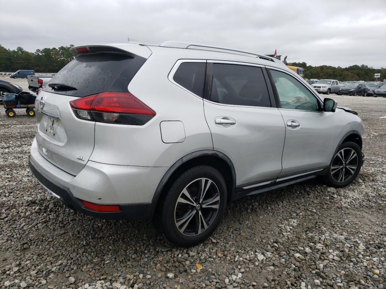 2018 Nissan Rogue VIN JN8AT2MT4JW466335 Copart auction photo, front end damage thumbnail 3