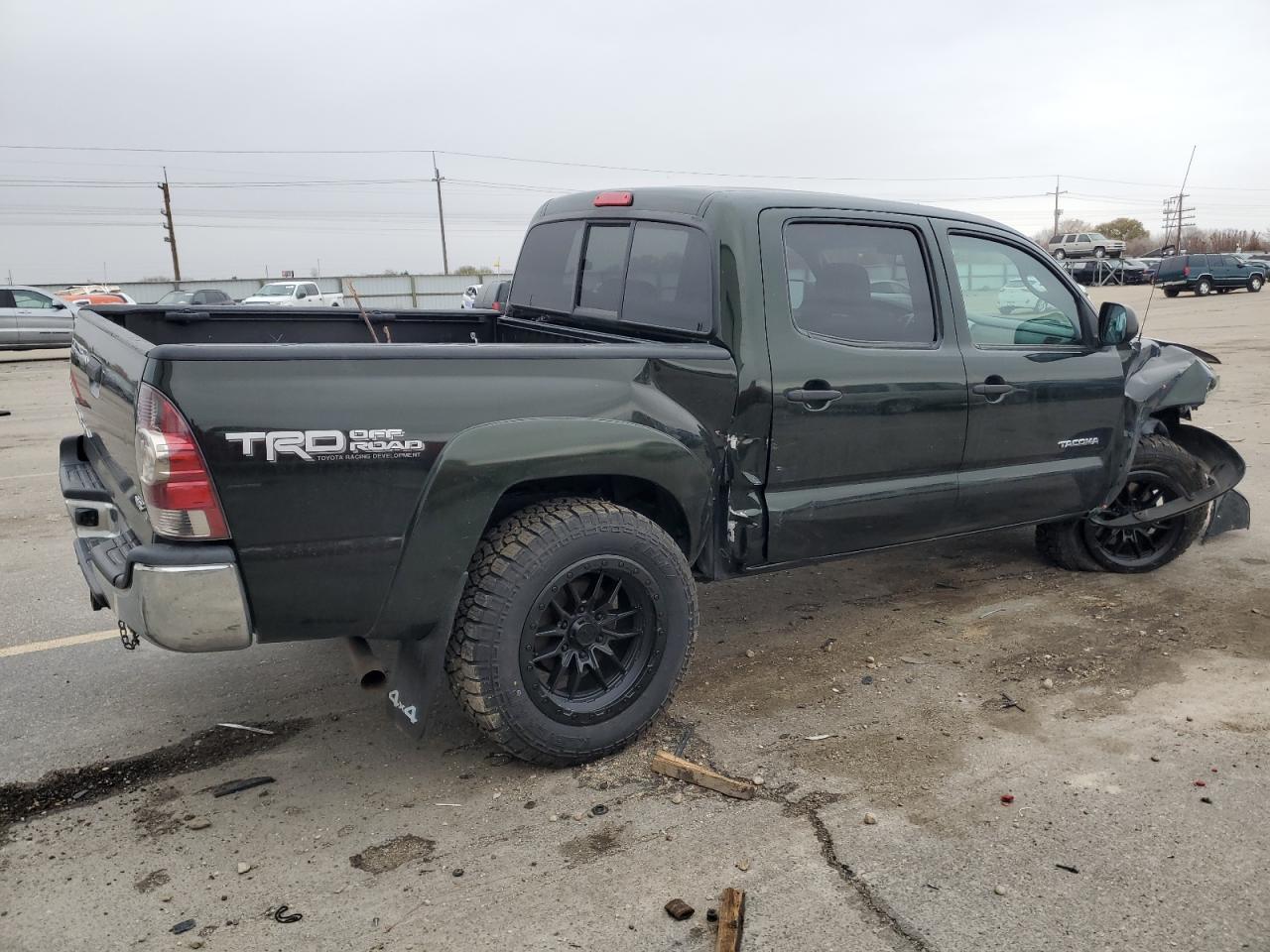 2013 Toyota Tacoma VIN 3TMLU4EN4DM133148 Copart auction photo, front end / side damage thumbnail 3