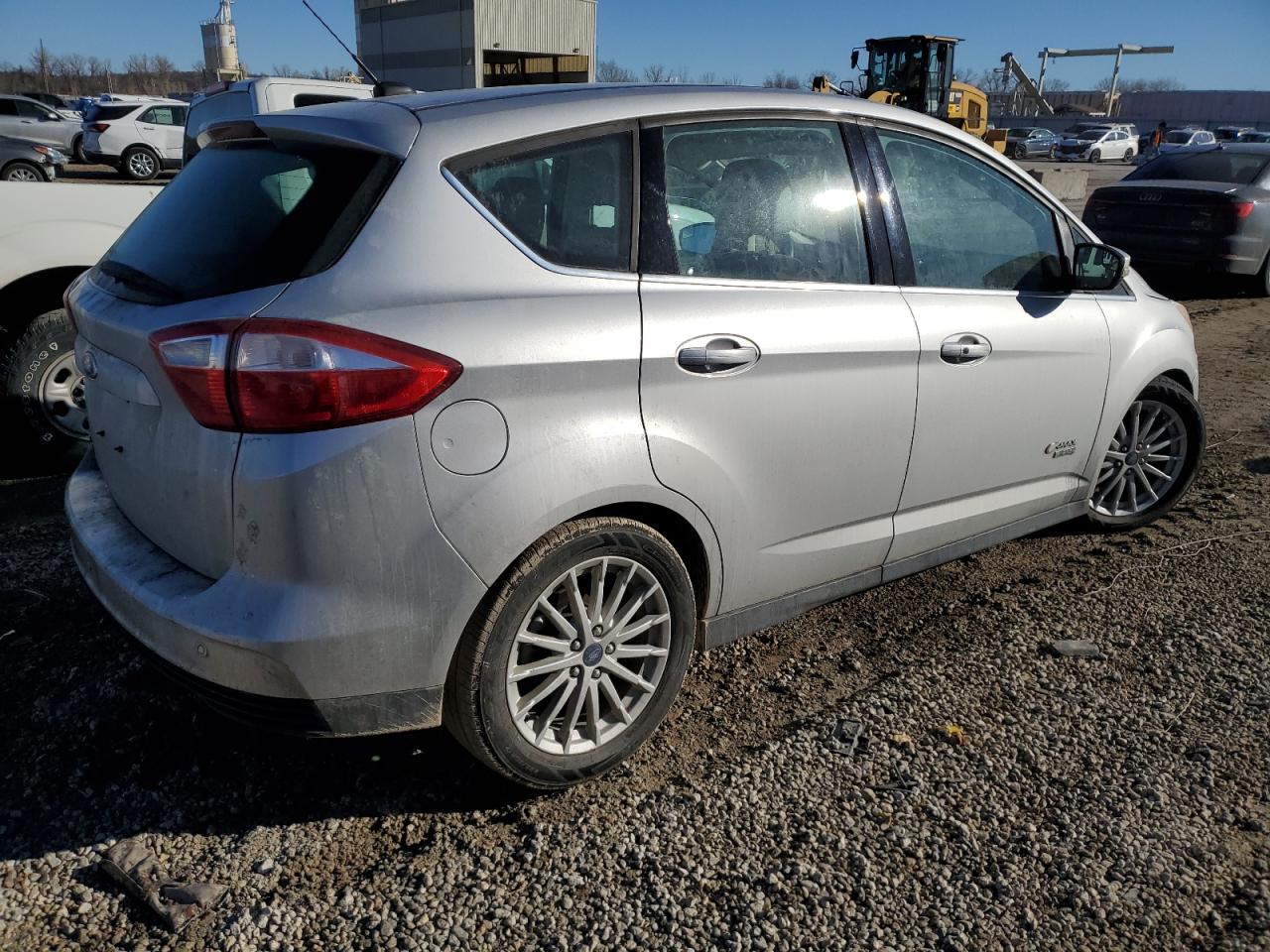 2014 Ford C-MAX VIN 1FADP5CU6EL513774 Copart auction photo, undercarriage / minor dent/scratches damage thumbnail 3