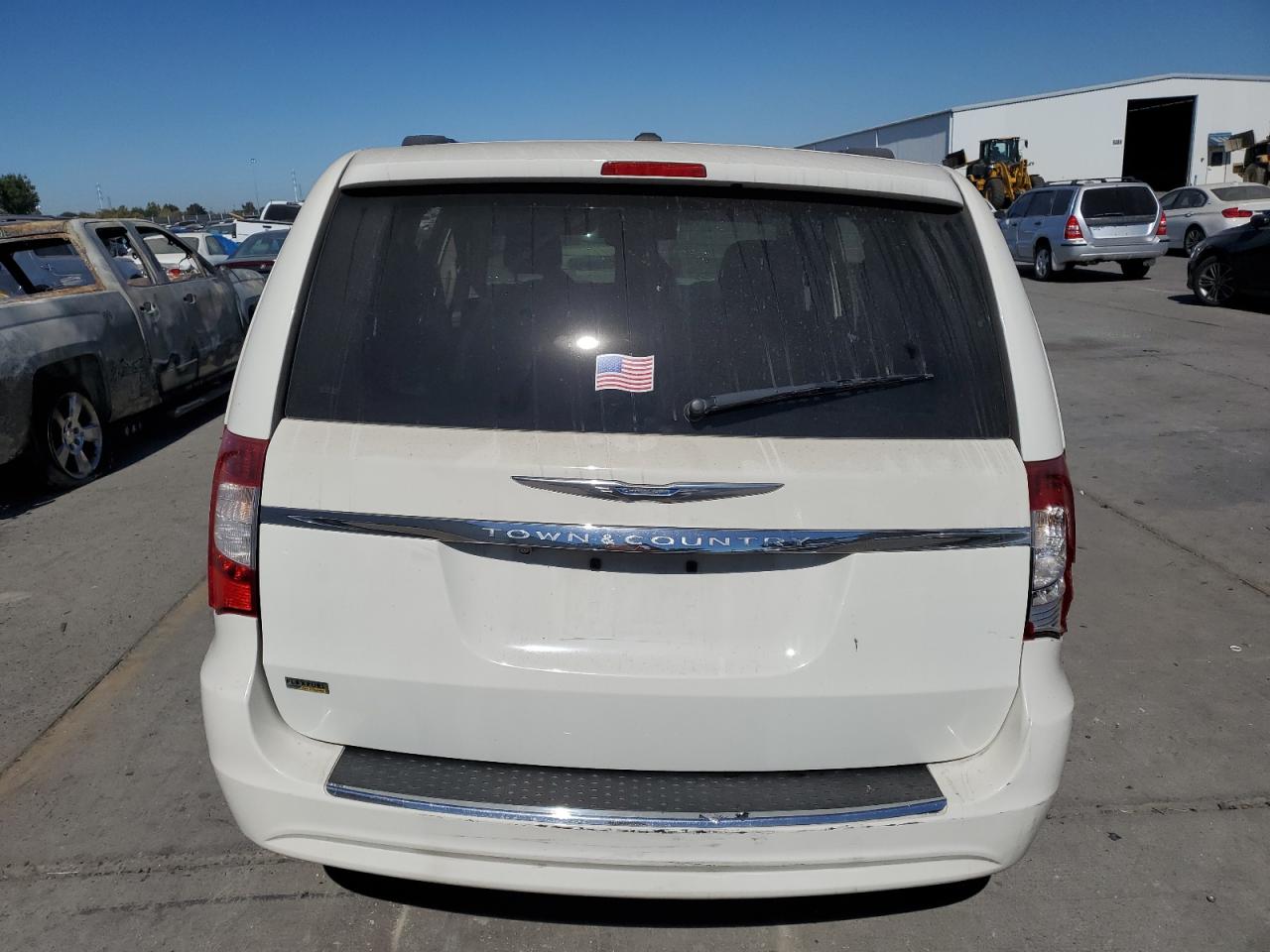 2012 Chrysler Town & Country VIN 2C4RC1BG6CR353013 Copart auction photo, all over damage thumbnail 6